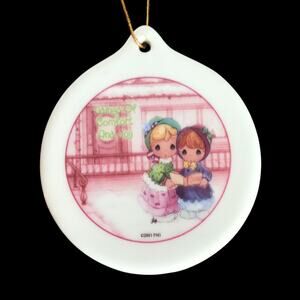 Vintage Precious Moments 2001 Tidings Of Comfort & Joy Christmas Ornament